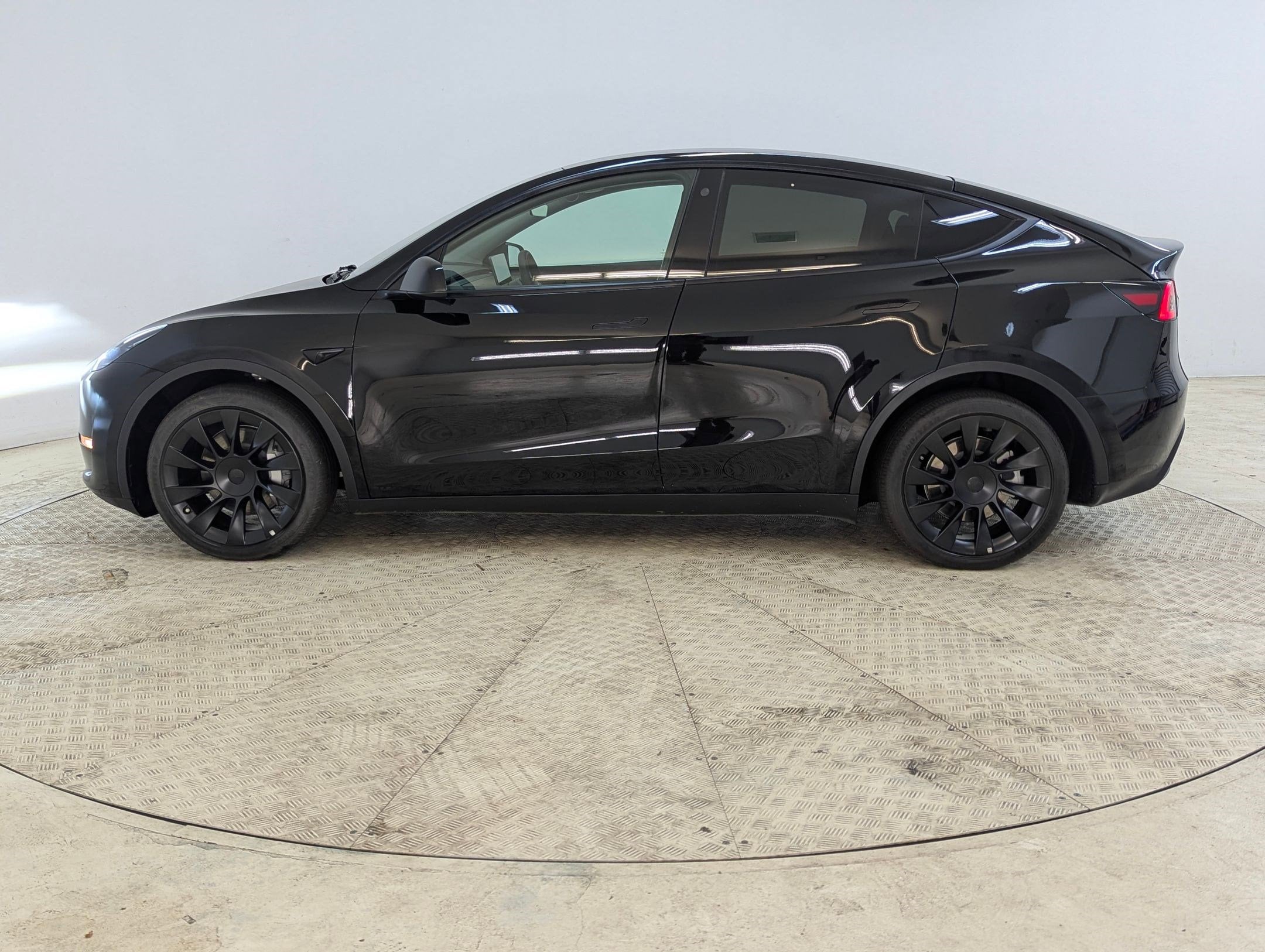 Used 2023 Tesla Model Y Long Range with VIN 7SAYGDEE5PF687680 for sale in Pineville, NC