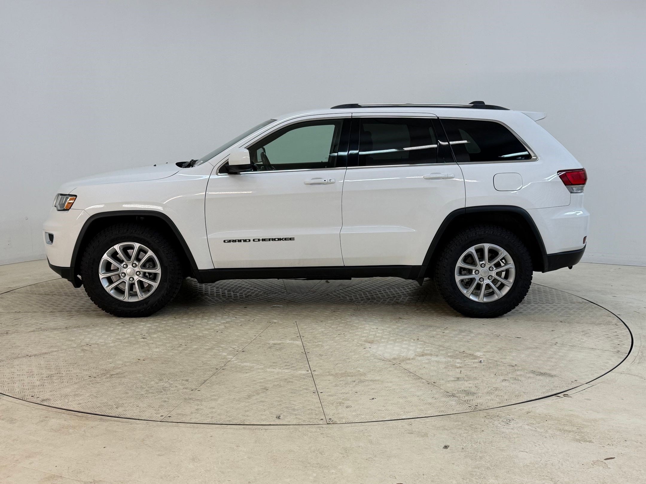 Used 2021 Jeep Grand Cherokee Laredo E with VIN 1C4RJFAG1MC710869 for sale in Pineville, NC