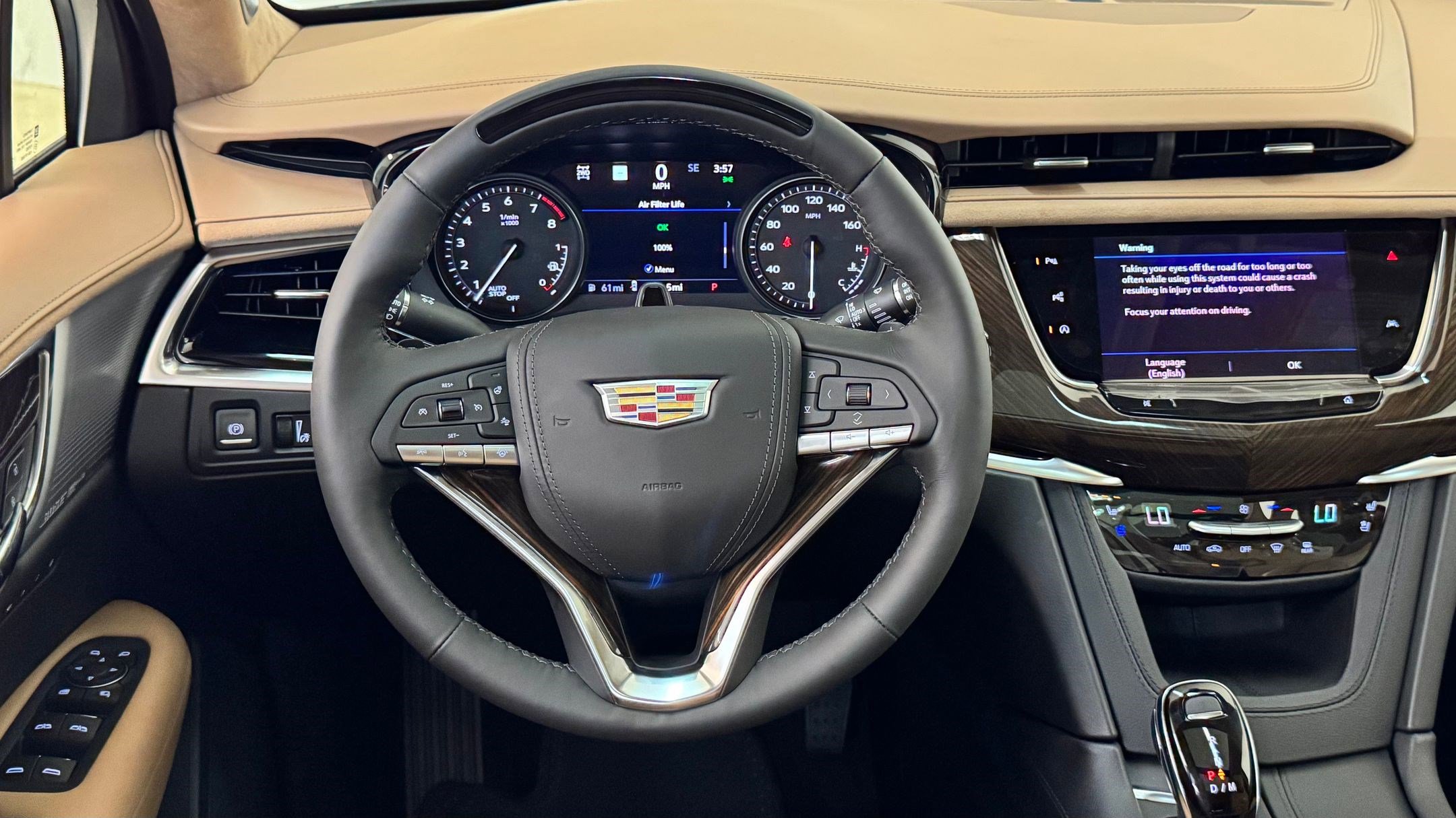 2025 Cadillac XT6 Premium Luxury photo 2