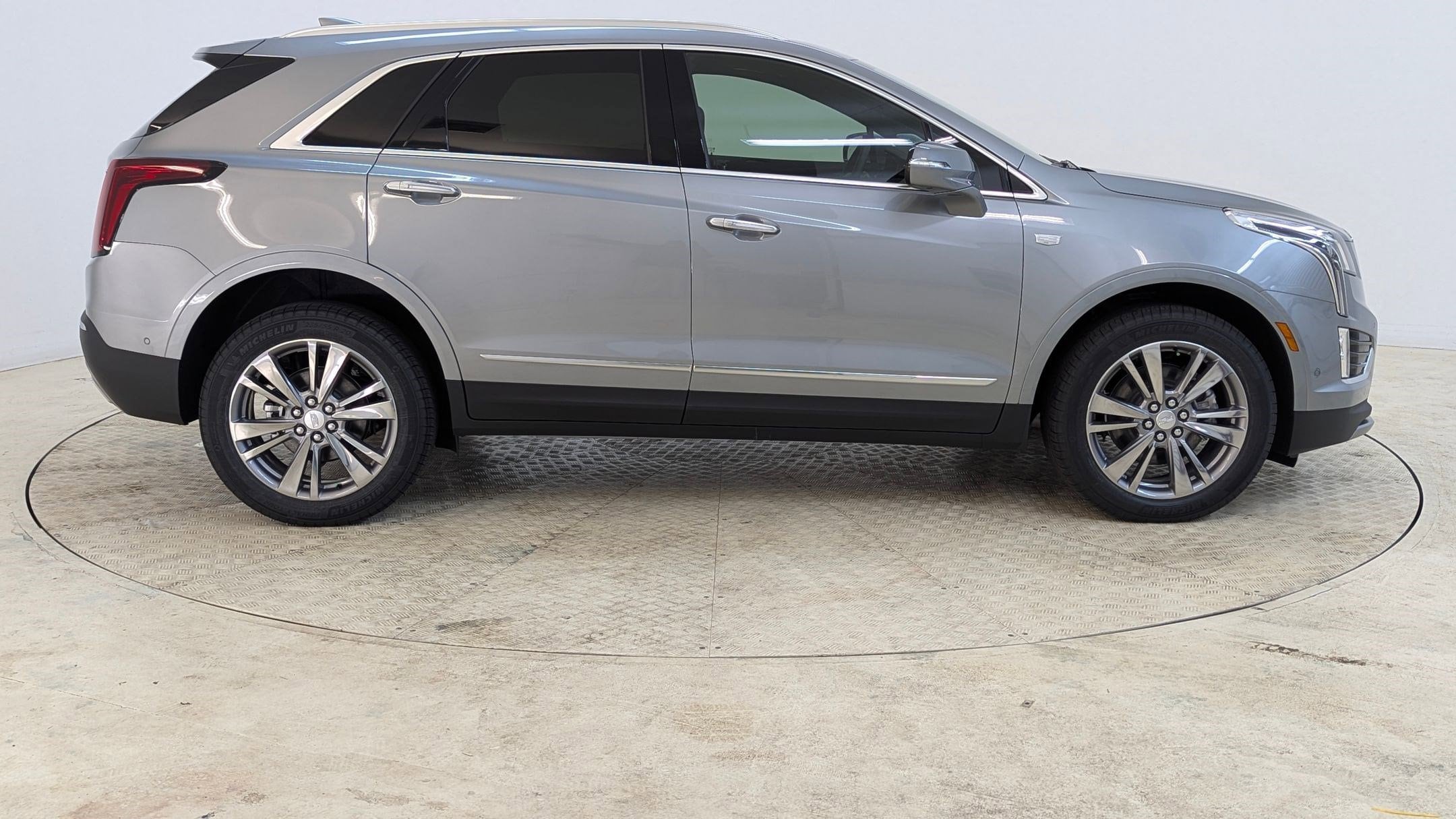 2026 Cadillac XT5 Premium Luxury - Photo 8