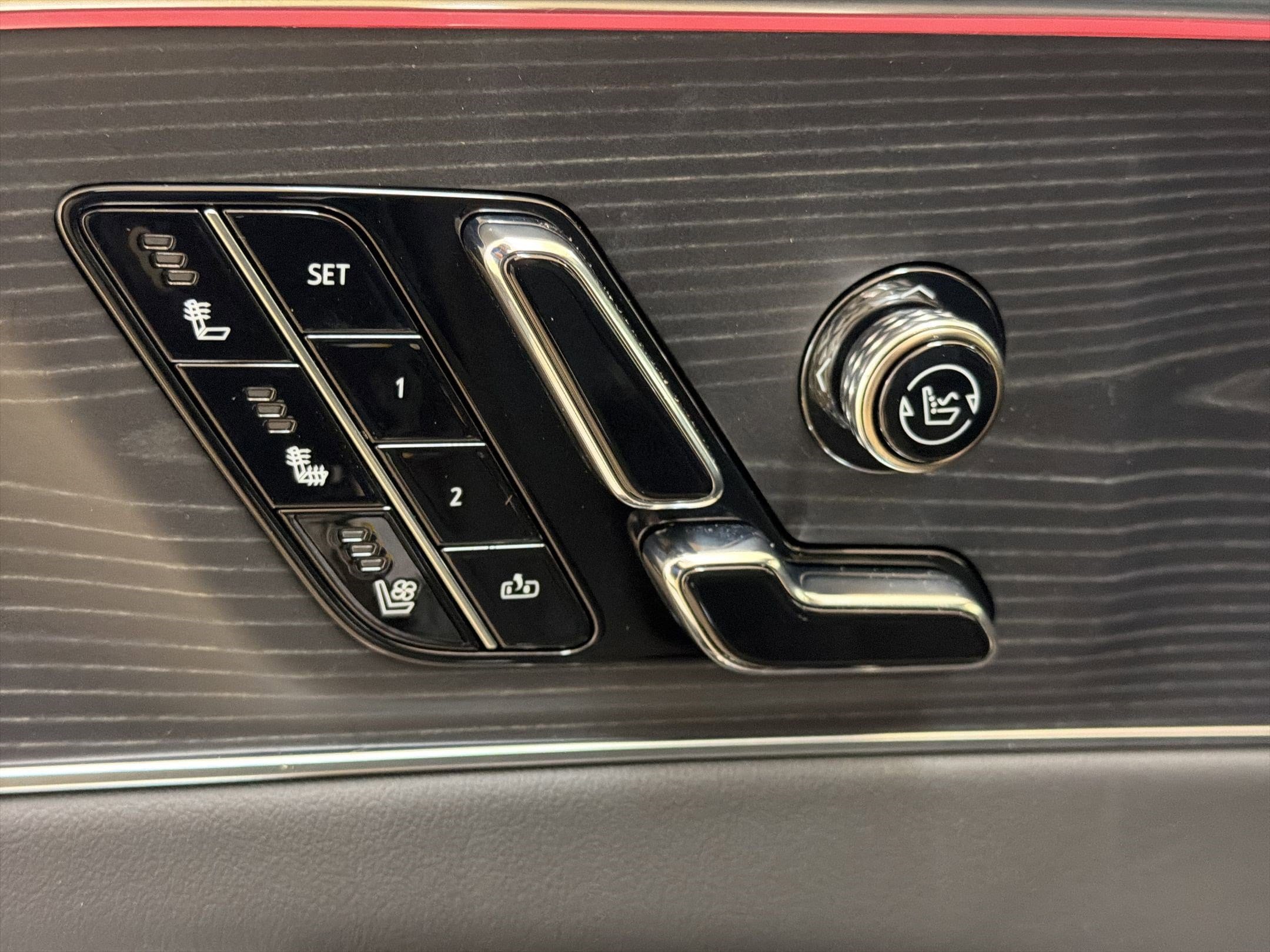 2025 Cadillac LYRIQ Sport 2 - Photo 16