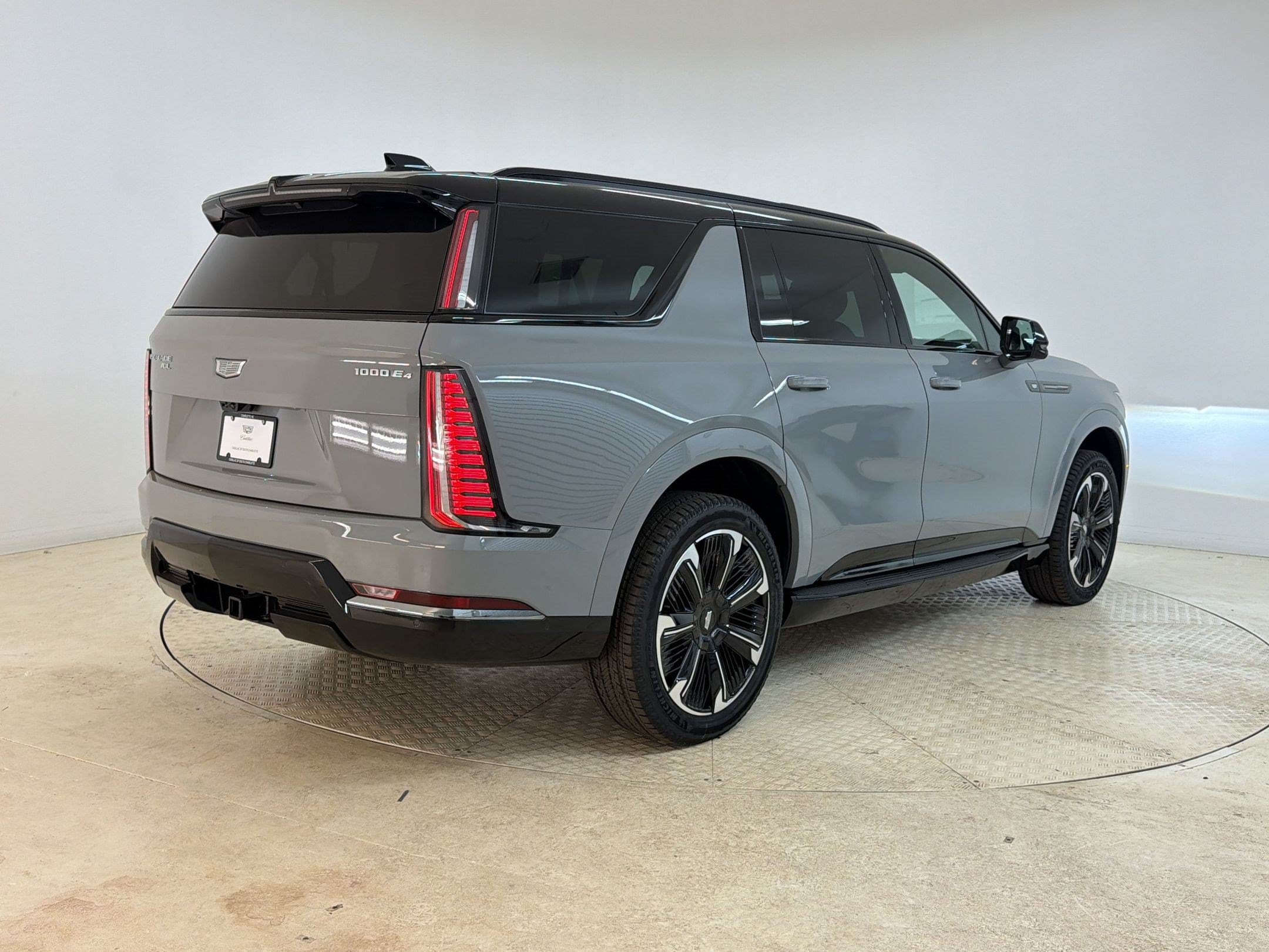 2026 Cadillac Escalade IQL Sport - Photo 9