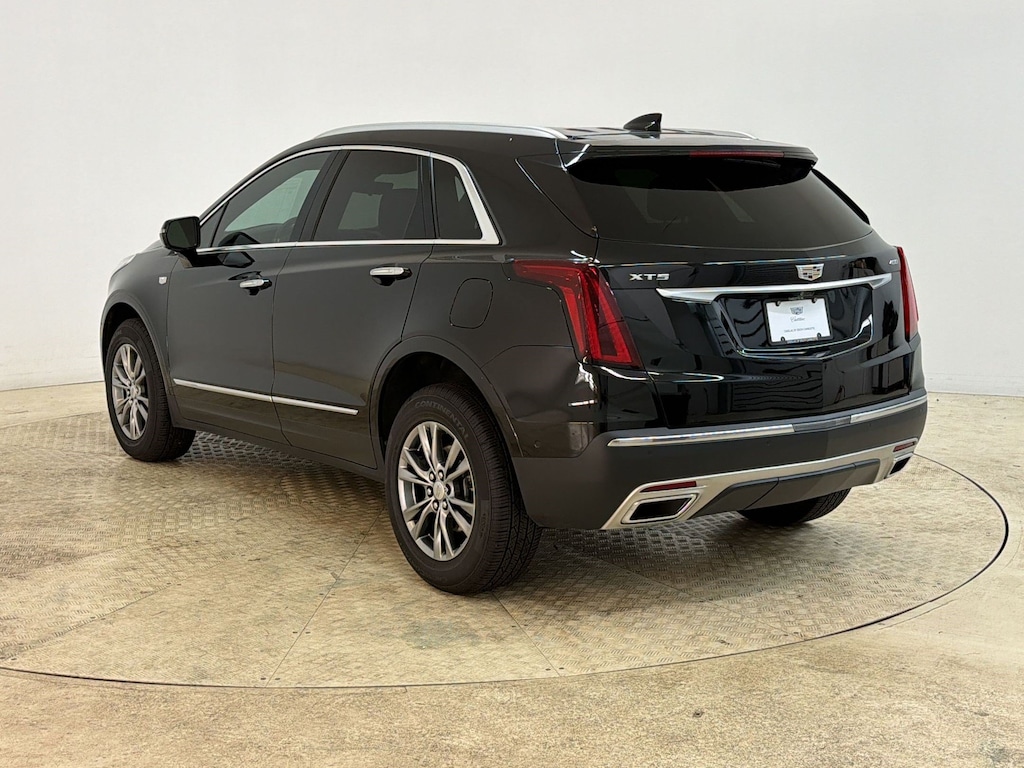Used 2022 CADILLAC XT5 Premium Luxury SUV