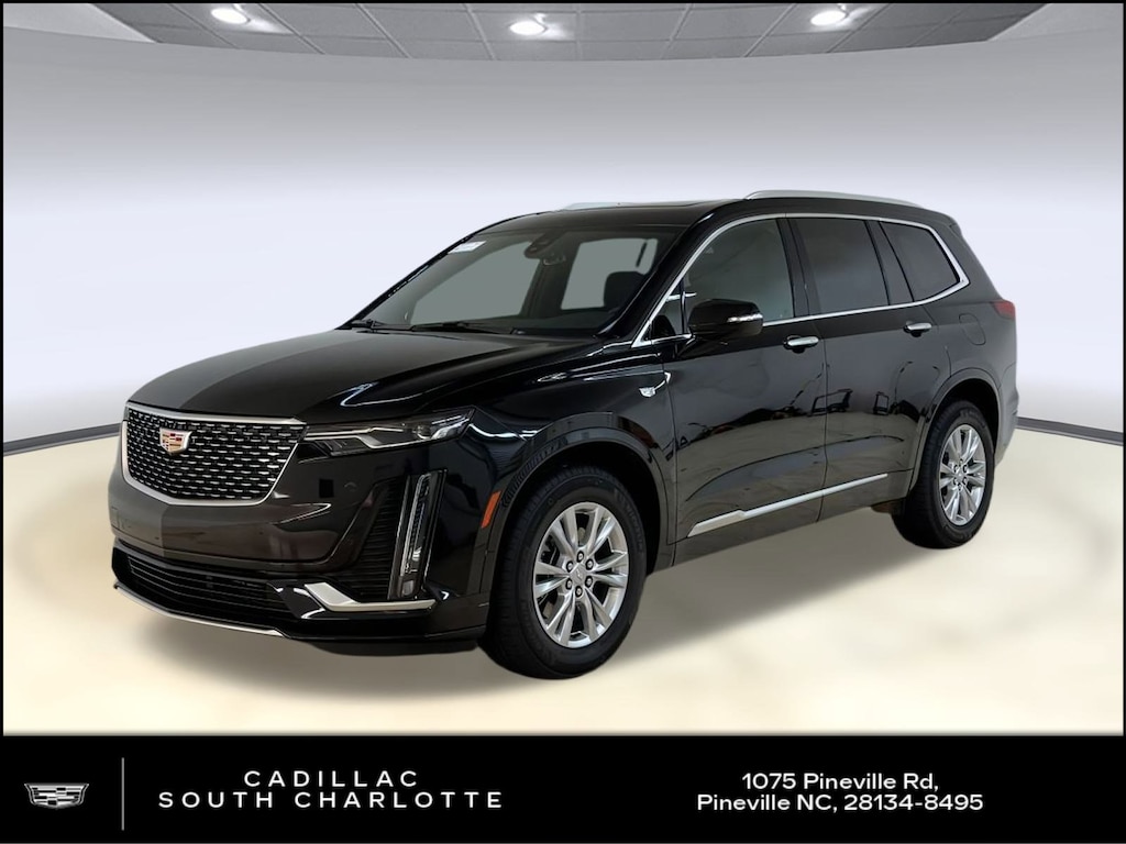 New 2025 CADILLAC XT6 Luxury SUV