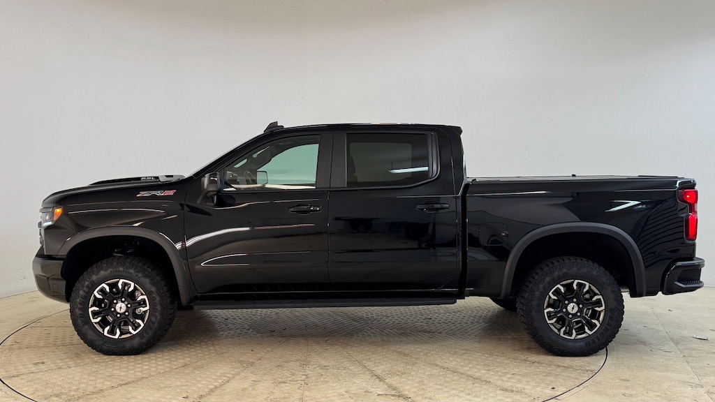 Used 2025 Chevrolet Silverado 1500 ZR2 Truck