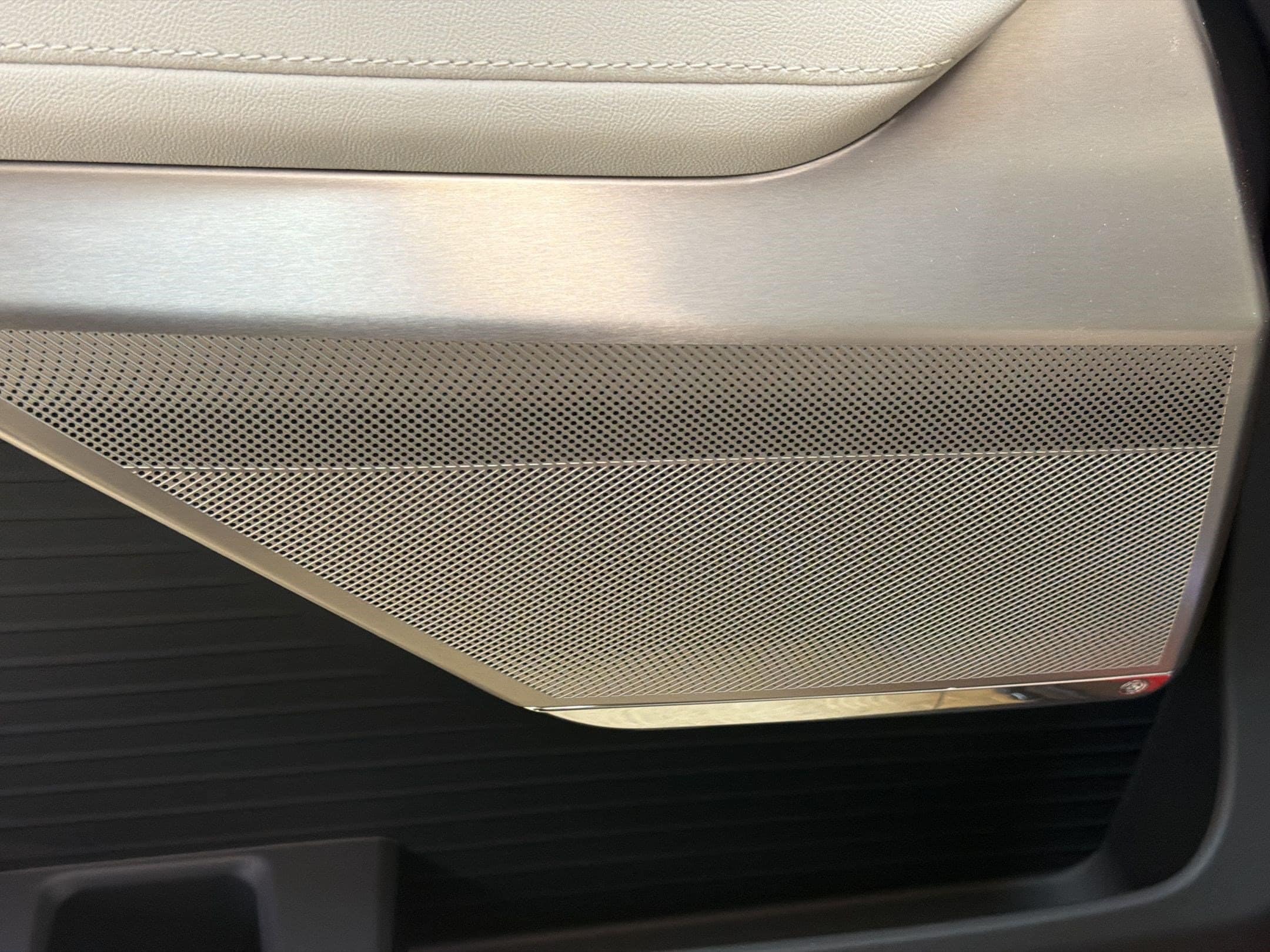 2026 Cadillac VISTIQ Luxury - Photo 20
