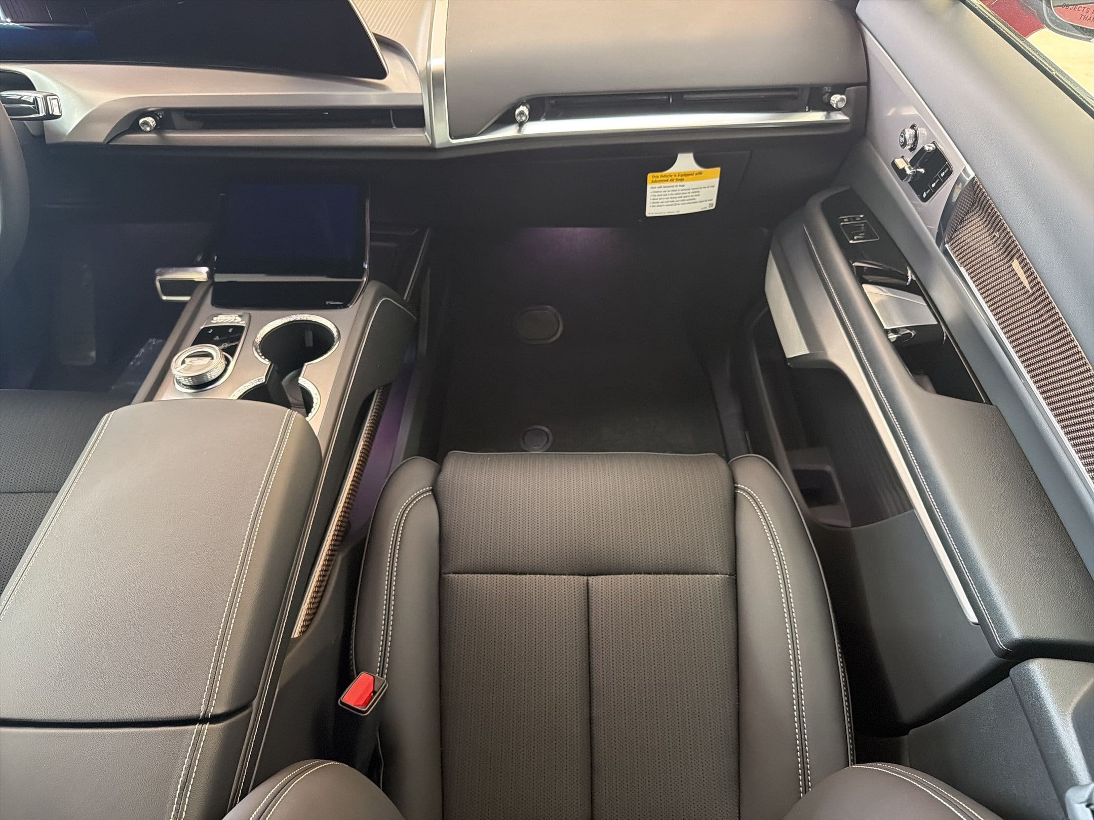 2026 Cadillac VISTIQ Luxury - Photo 25