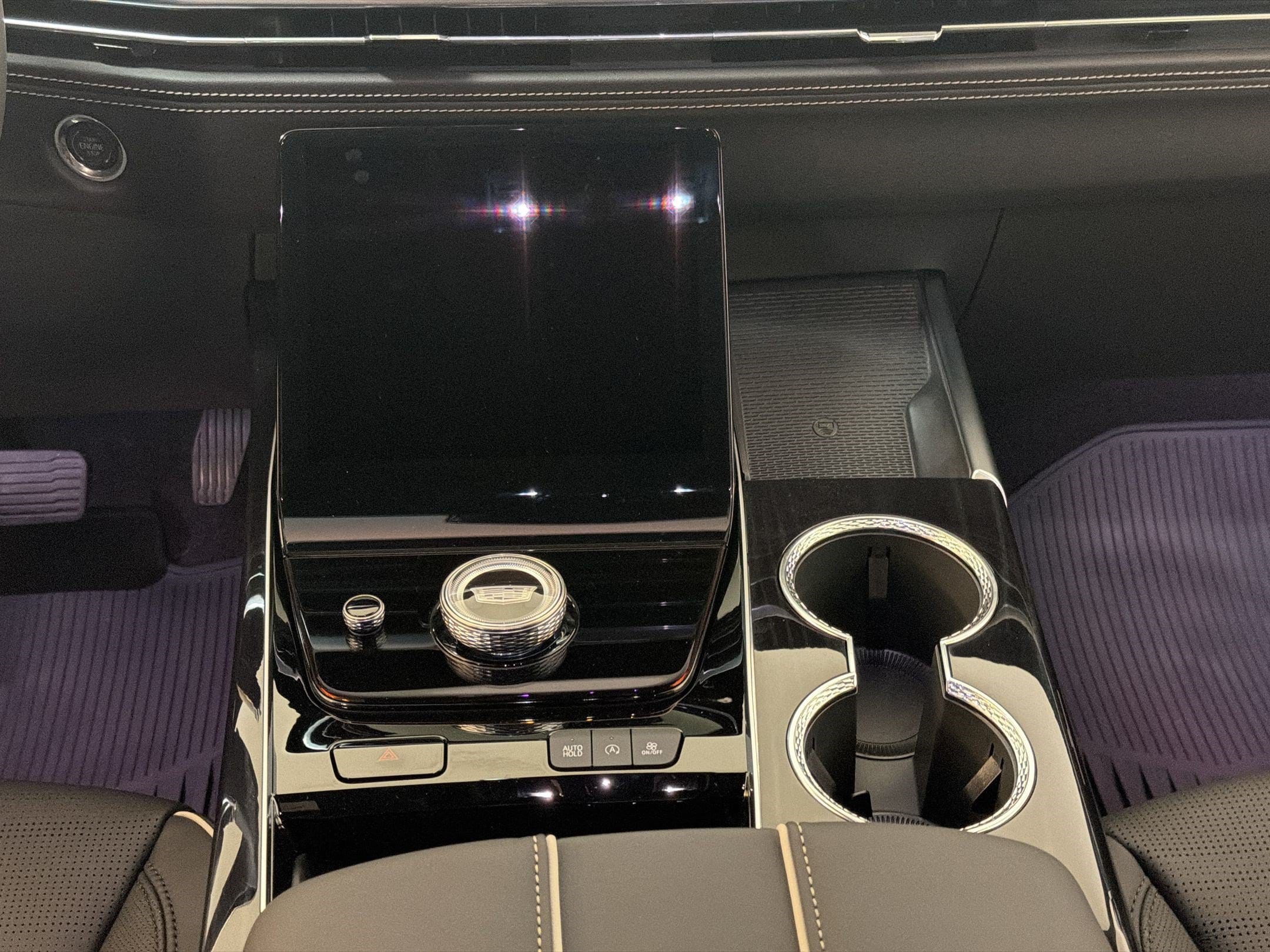 2026 Cadillac Escalade Sport - Photo 19