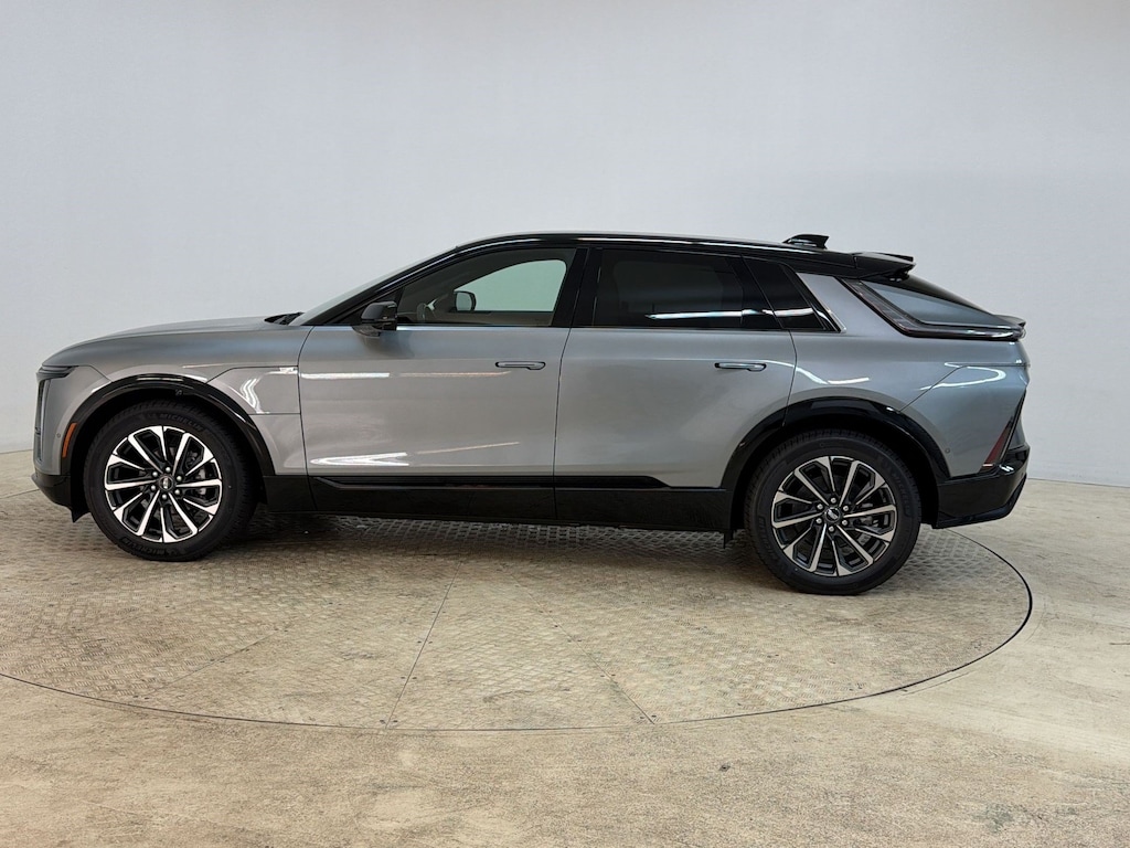 New 2026 CADILLAC LYRIQ Sport SUV
