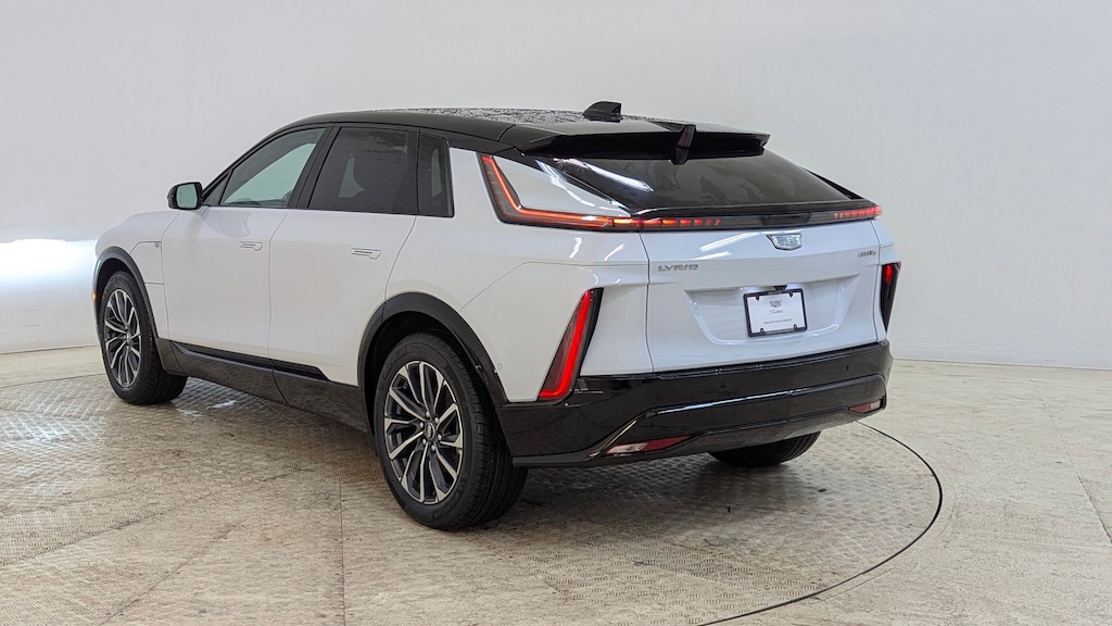 New 2026 CADILLAC LYRIQ Sport SUV