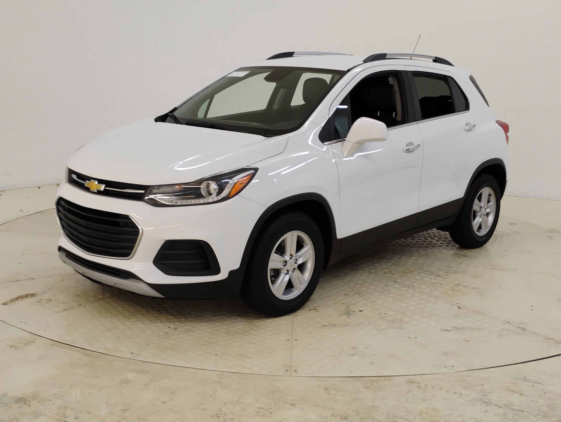 Used 2018 Chevrolet Trax LT with VIN KL7CJLSB1JB637198 for sale in Pineville, NC