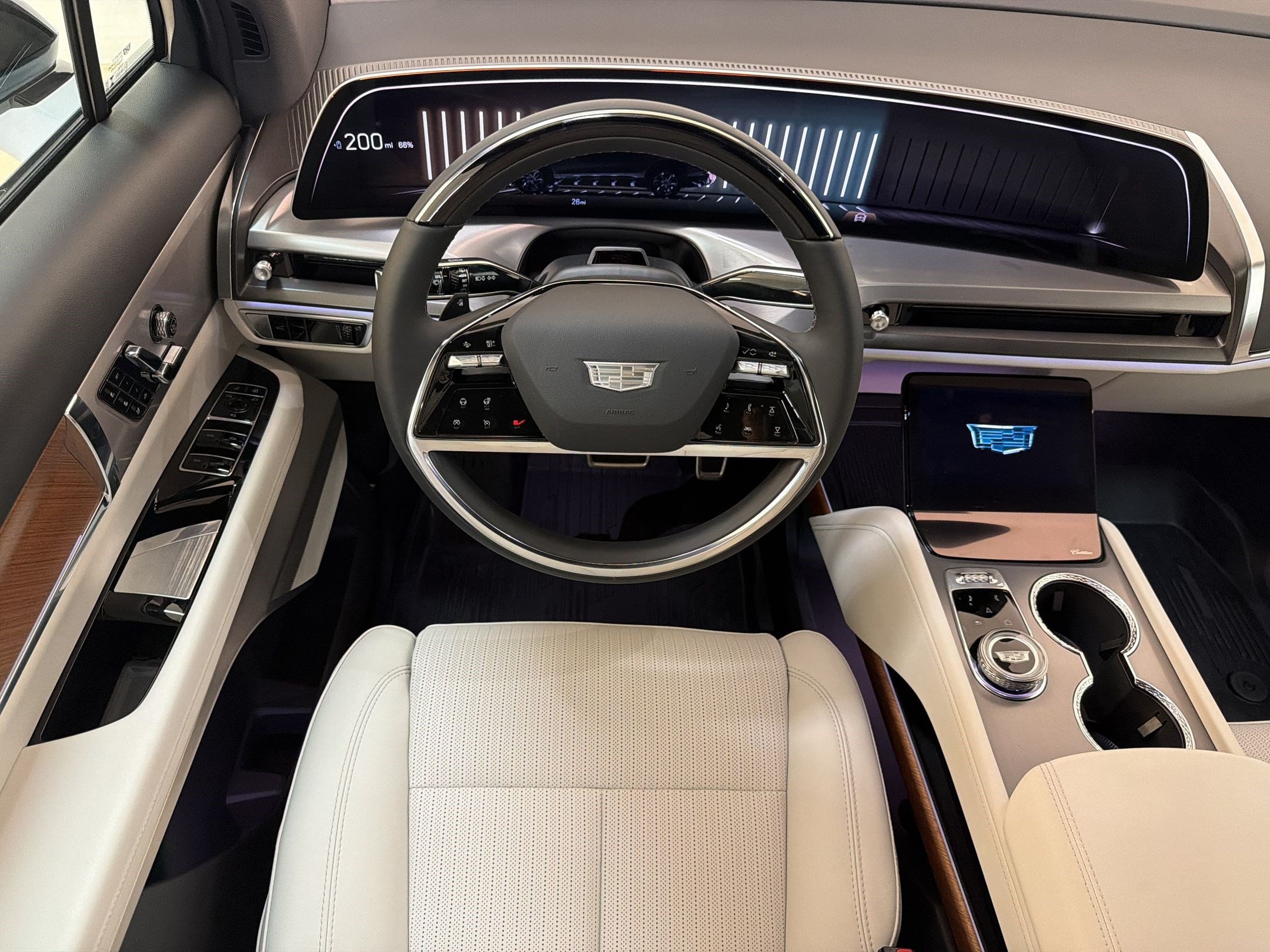 2027 Cadillac VISTIQ Sport - Photo 25