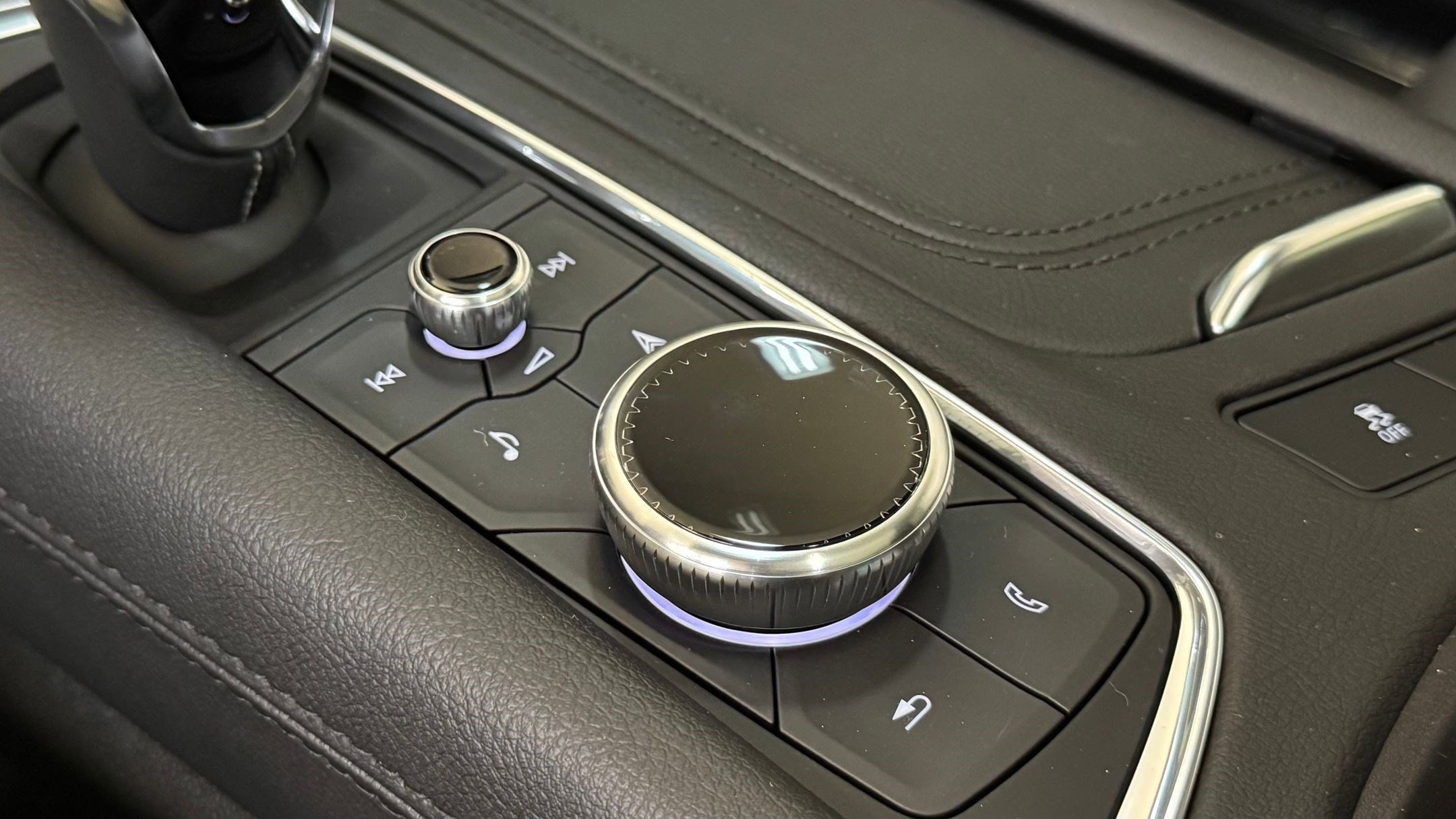 2025 Cadillac XT5 Premium Luxury - Photo 31