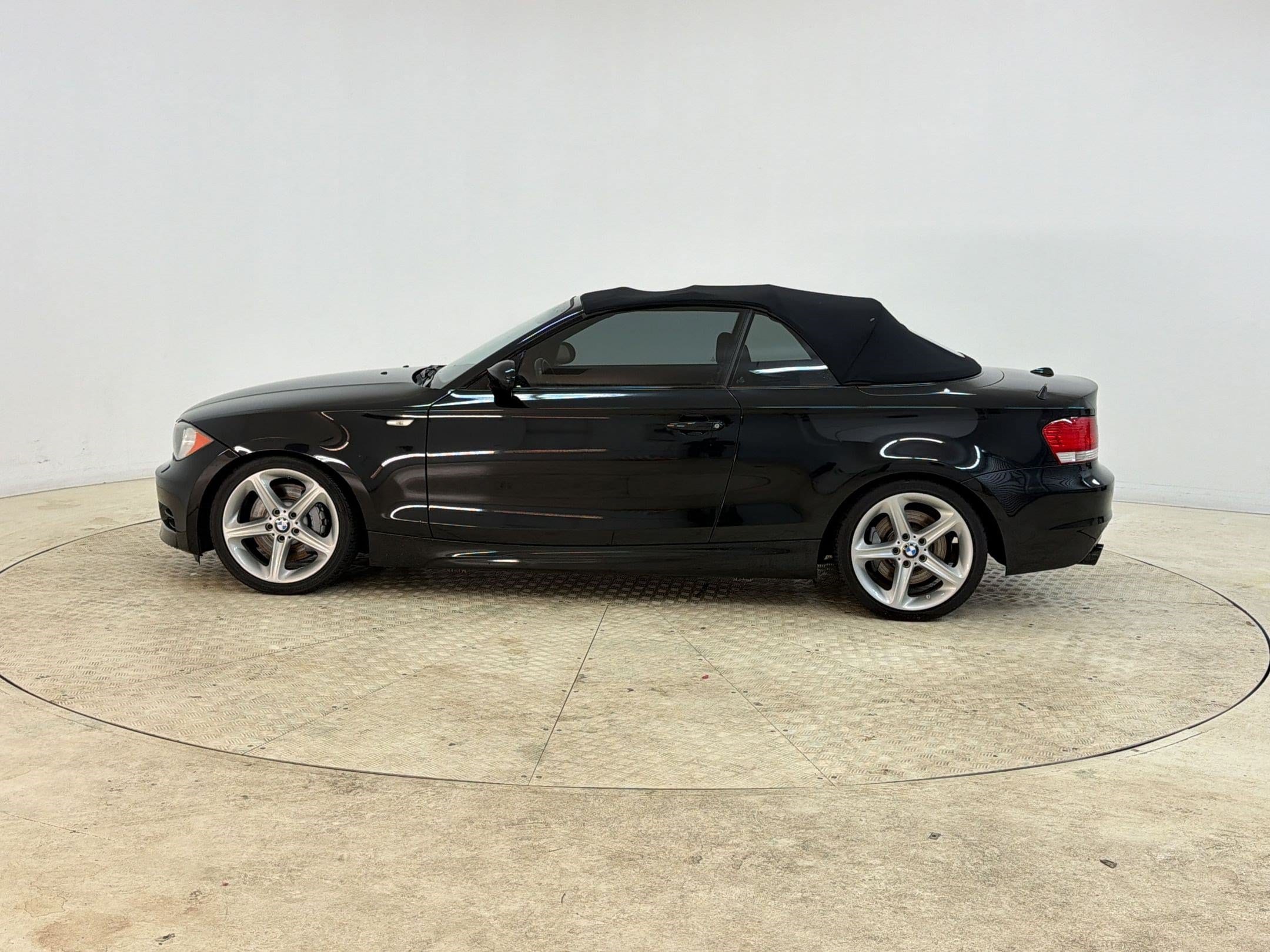 Used 2009 BMW 1 Series 135i with VIN WBAUN93549VK41183 for sale in Pineville, NC
