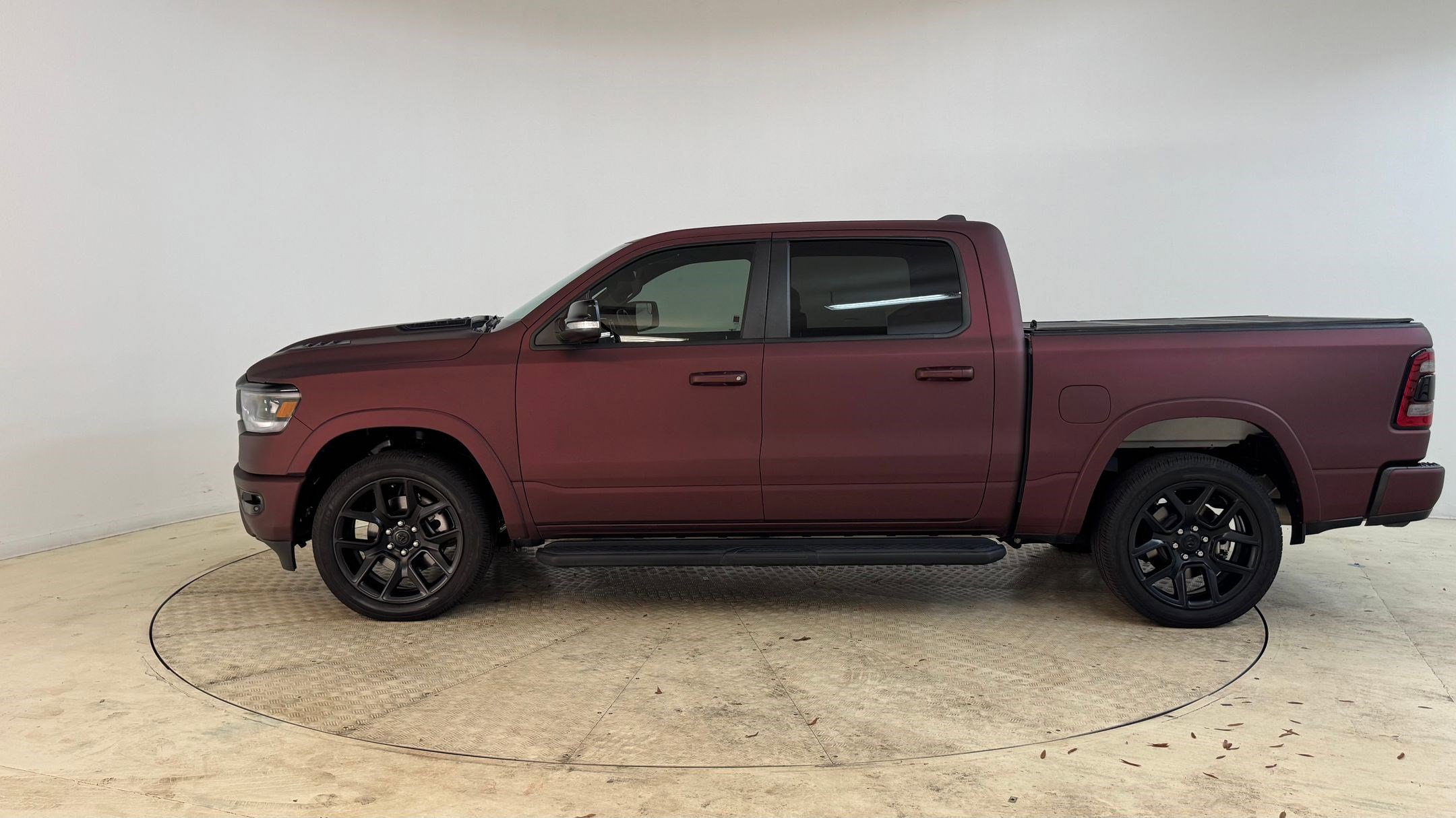 2021 Ram 1500 Laramie photo 2