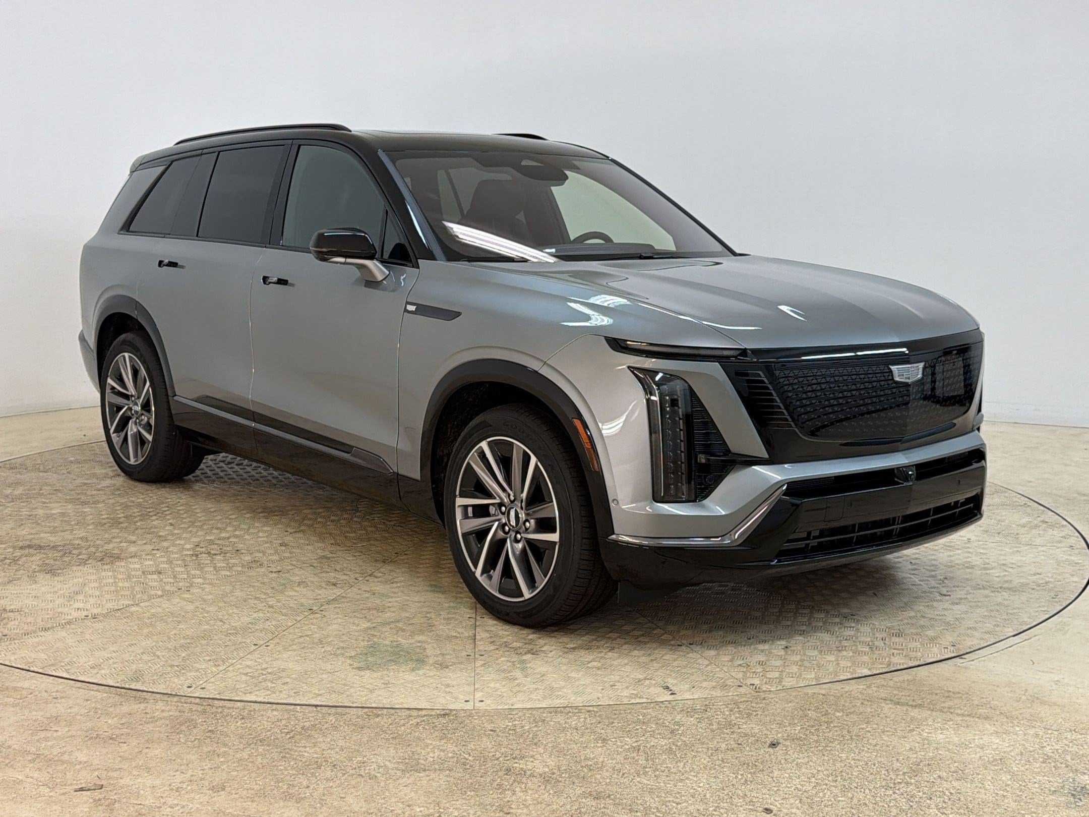 2027 Cadillac VISTIQ Sport - Photo 7