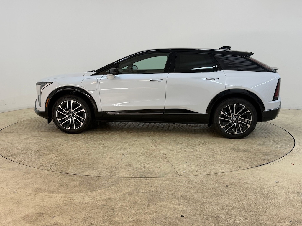 New 2027 CADILLAC OPTIQ Sport SUV