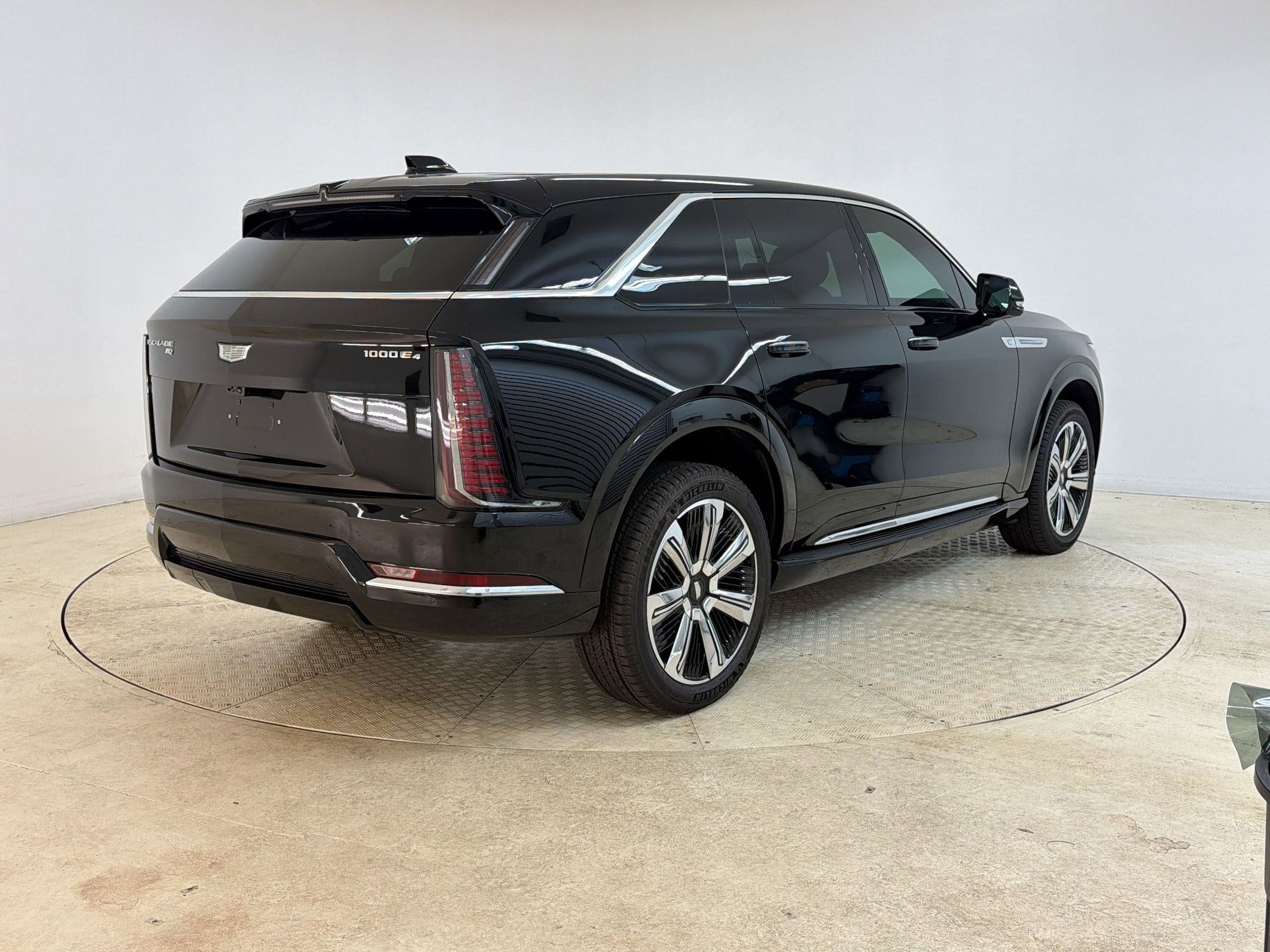 2025 Cadillac Escalade IQ Luxury 2 - Photo 9