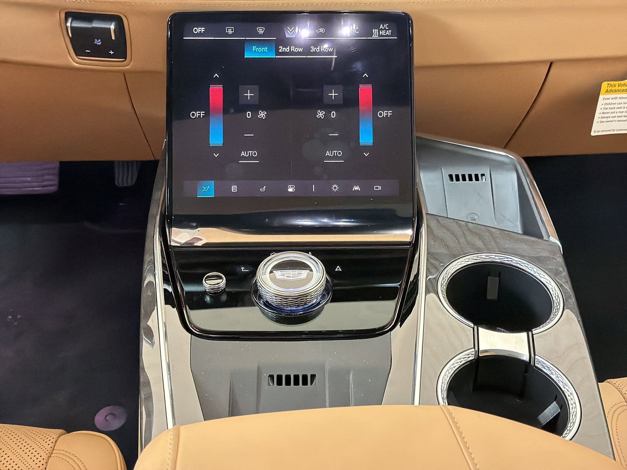 2025 Cadillac Escalade IQ Luxury 2 - Photo 17