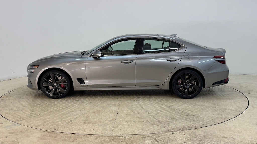 Used 2022 Genesis G70 3.3T