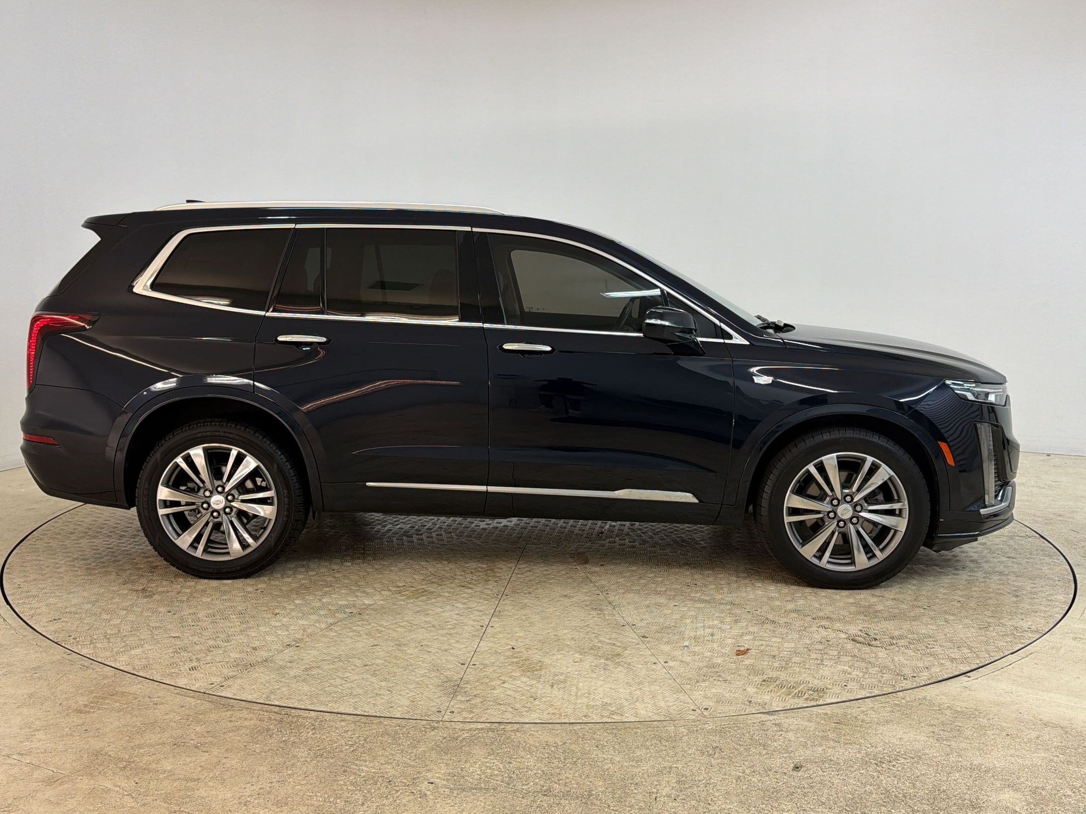 2021 CADILLAC XT6 Premium Luxury SUV