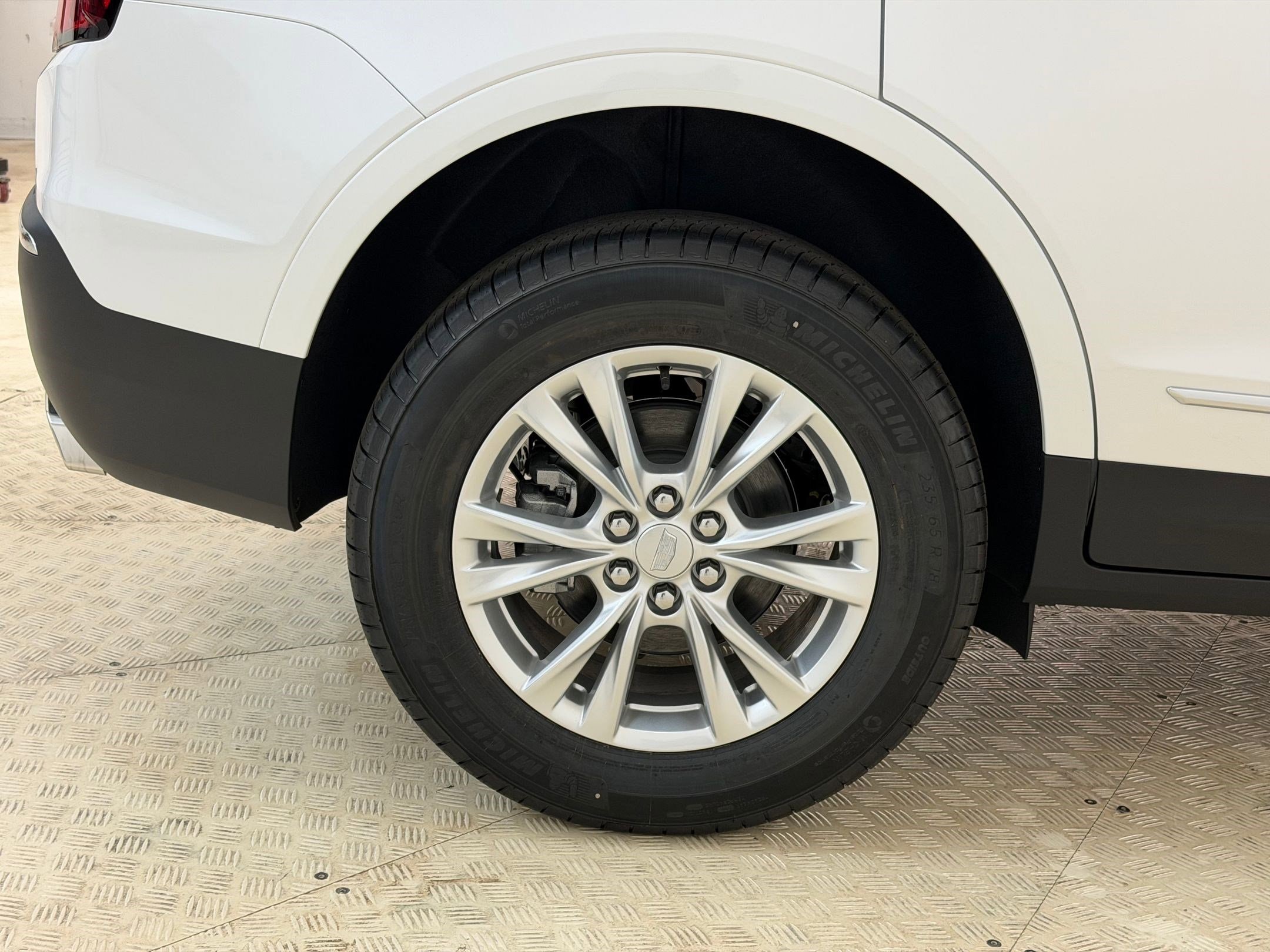 2026 Cadillac XT5 Luxury - Photo 12