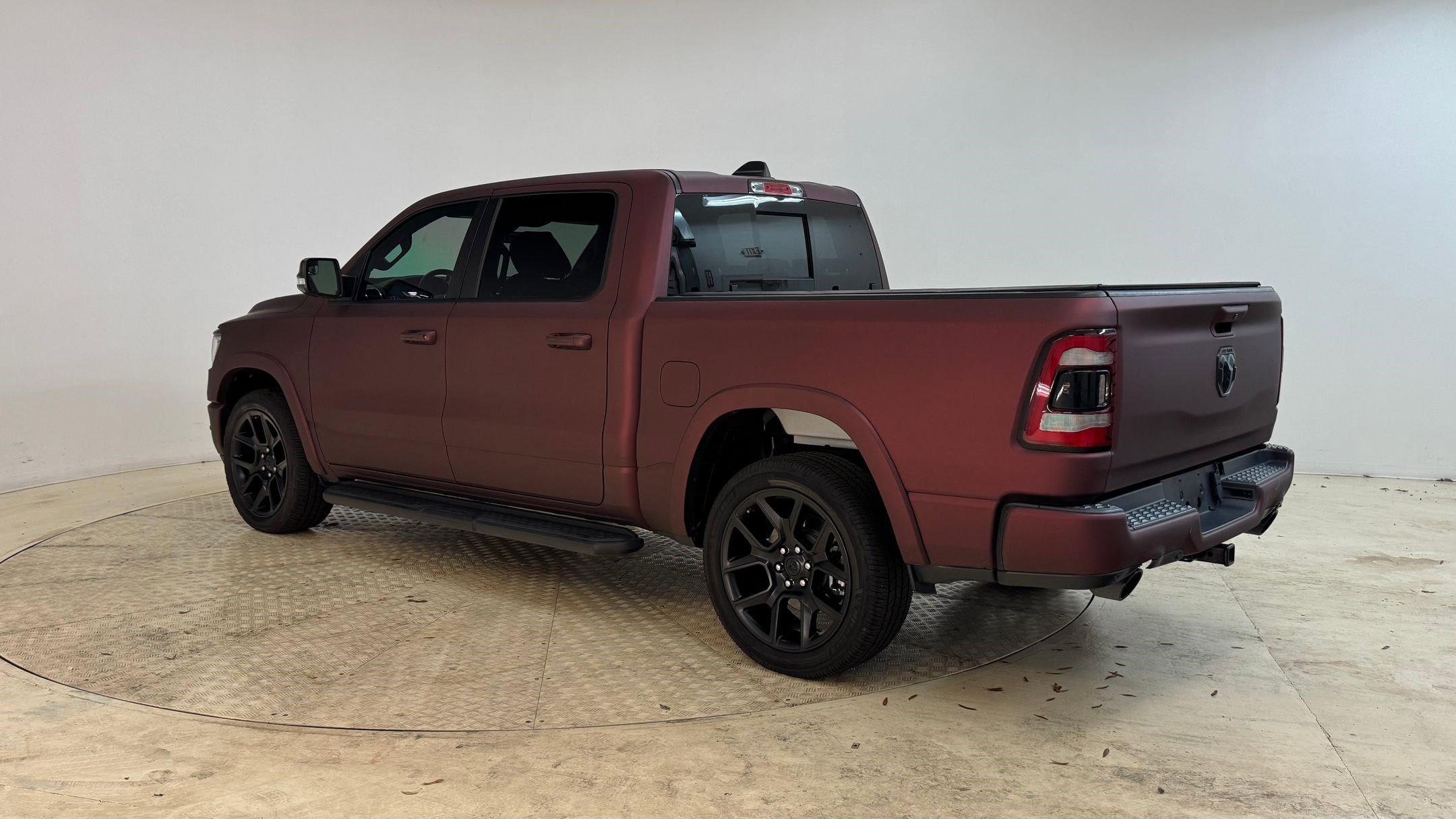 2021 Ram 1500 Laramie photo 3