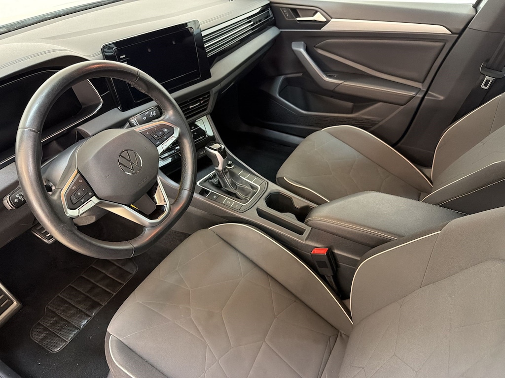 Used 2025 Volkswagen Jetta Sport
