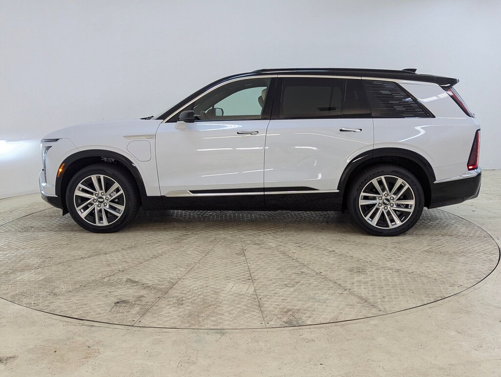 New 2026 CADILLAC VISTIQ Luxury SUV