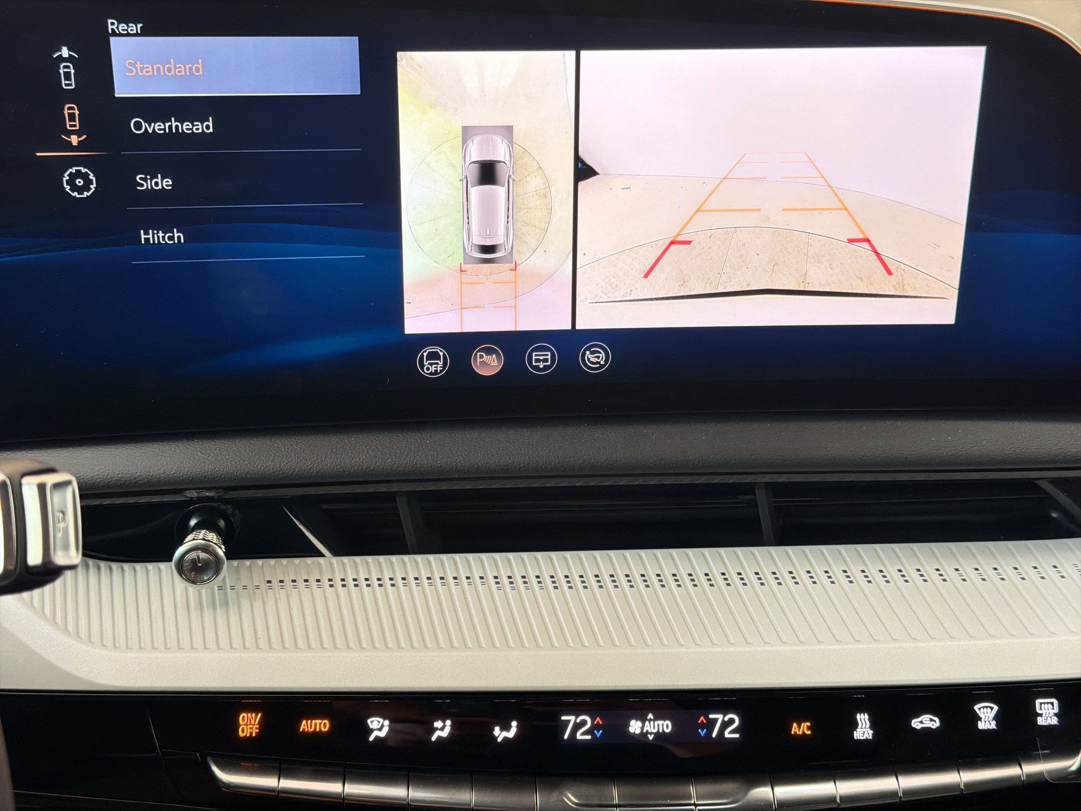 2025 Cadillac OPTIQ Luxury 1 - Photo 24