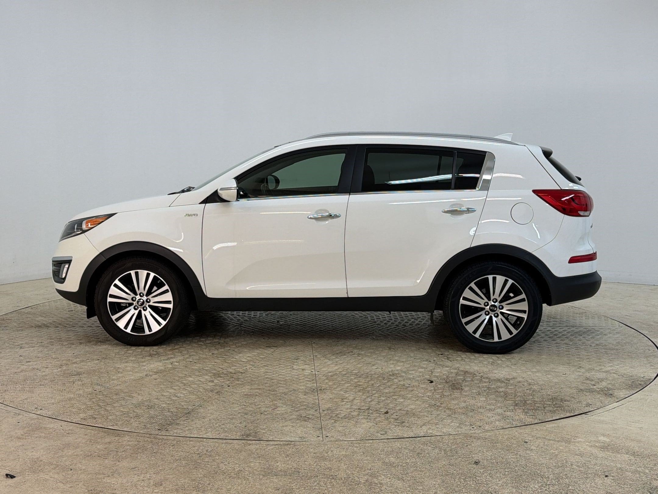 Used 2016 Kia Sportage EX with VIN KNDPCCAC6G7875715 for sale in Pineville, NC