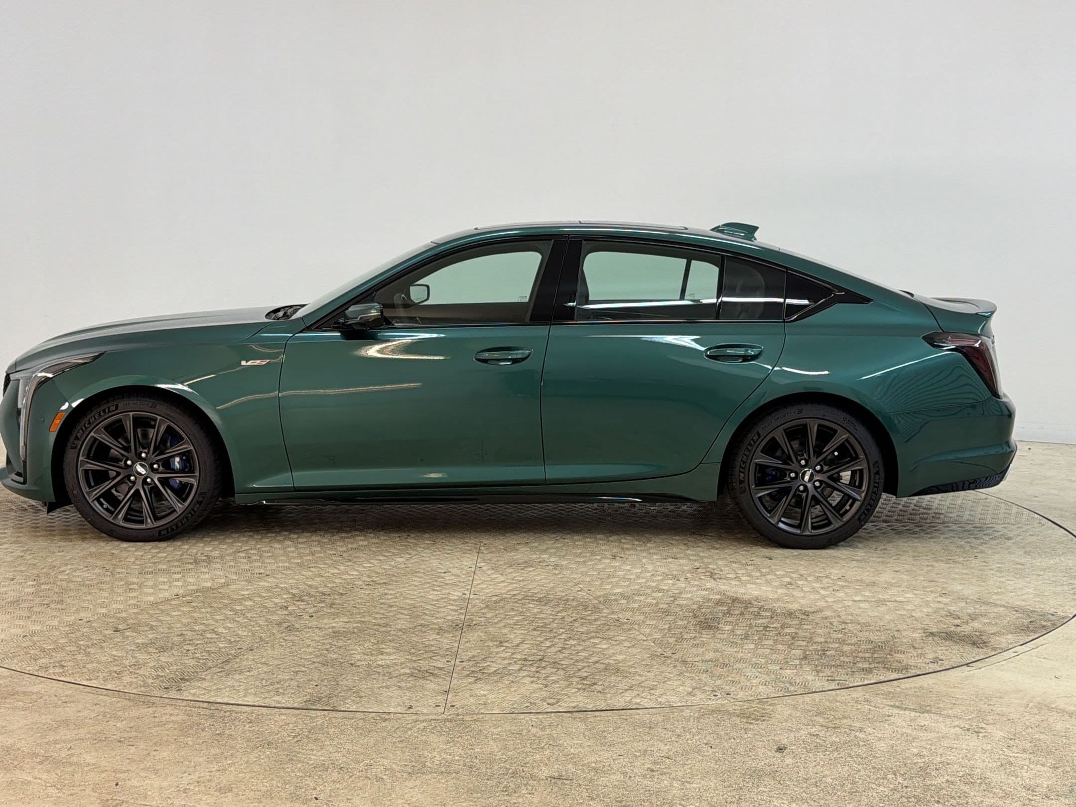 CT5-V V-Series Sedan