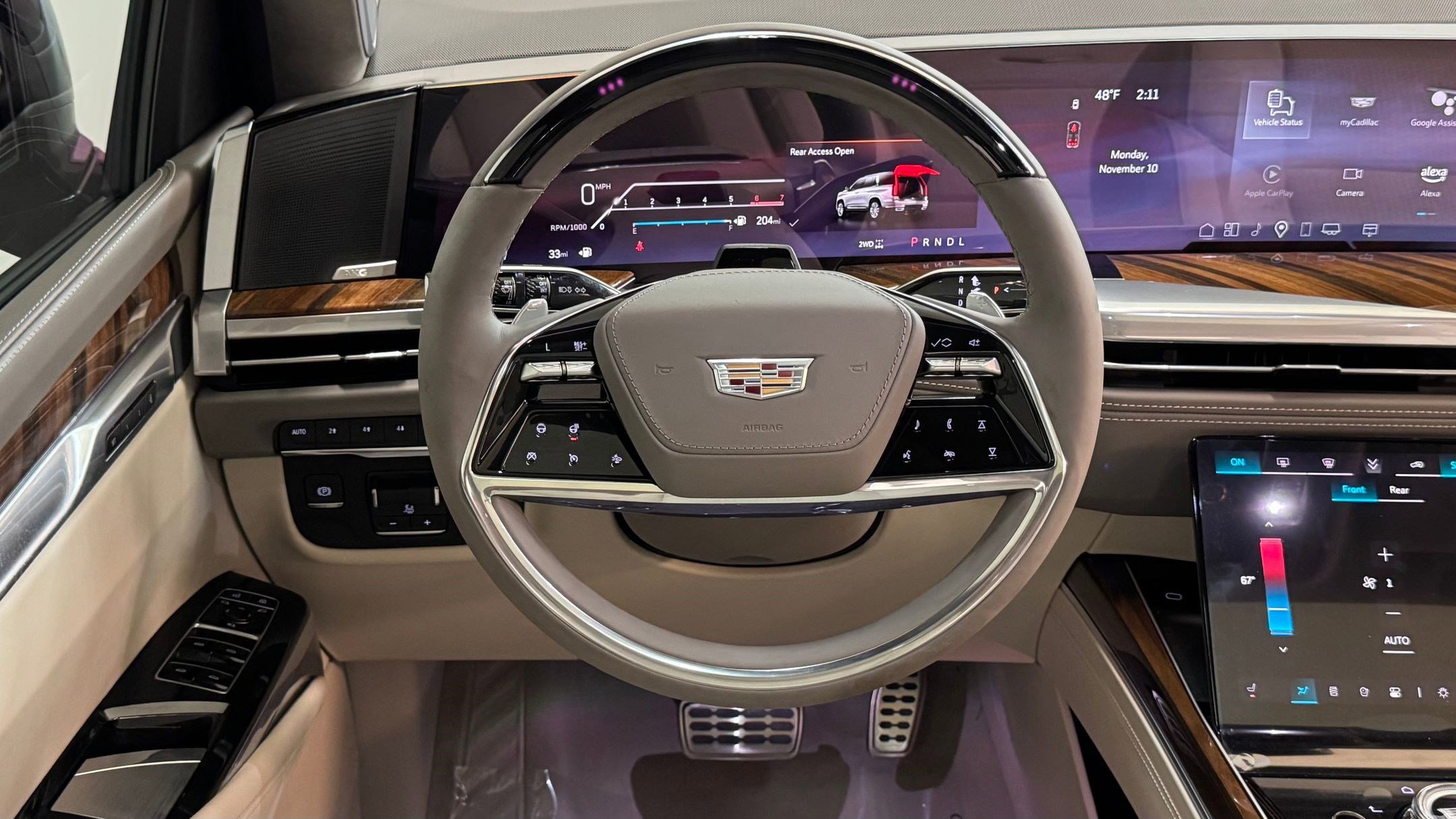 2025 Cadillac Escalade Sport Platinum photo 4