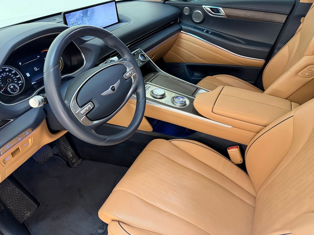 Used 2023 Genesis GV80 NA
