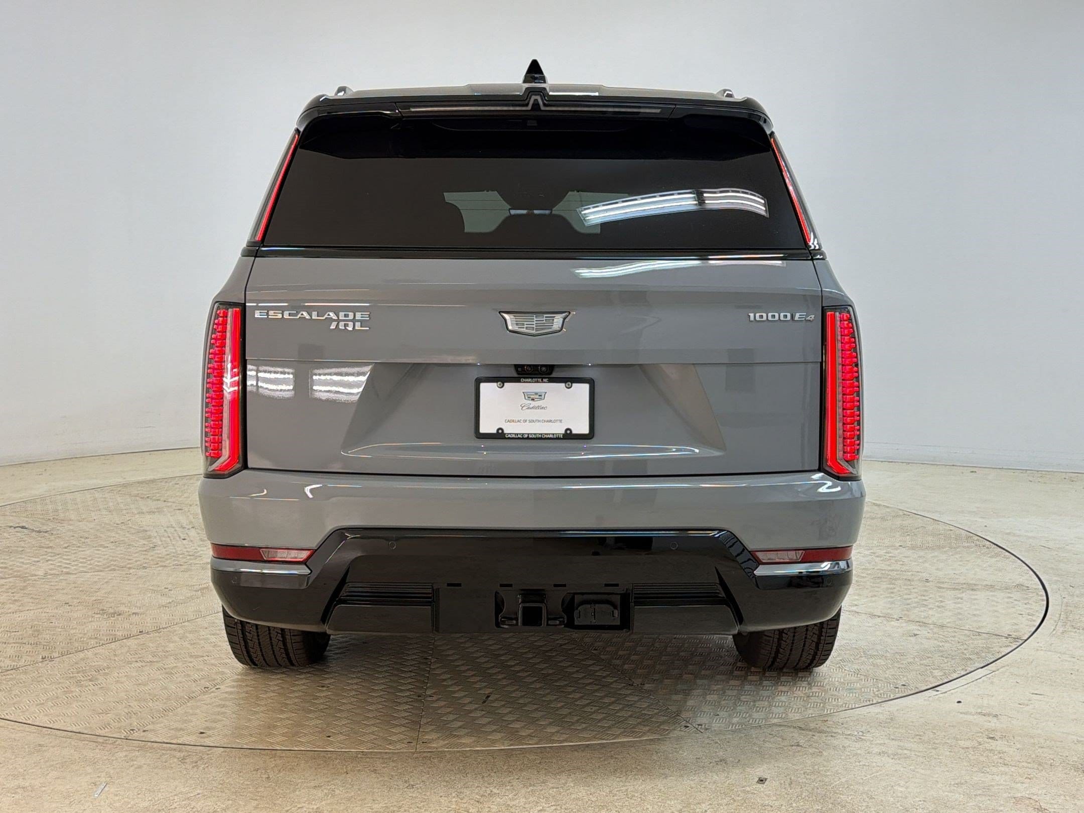 2026 Cadillac Escalade IQL Sport - Photo 10