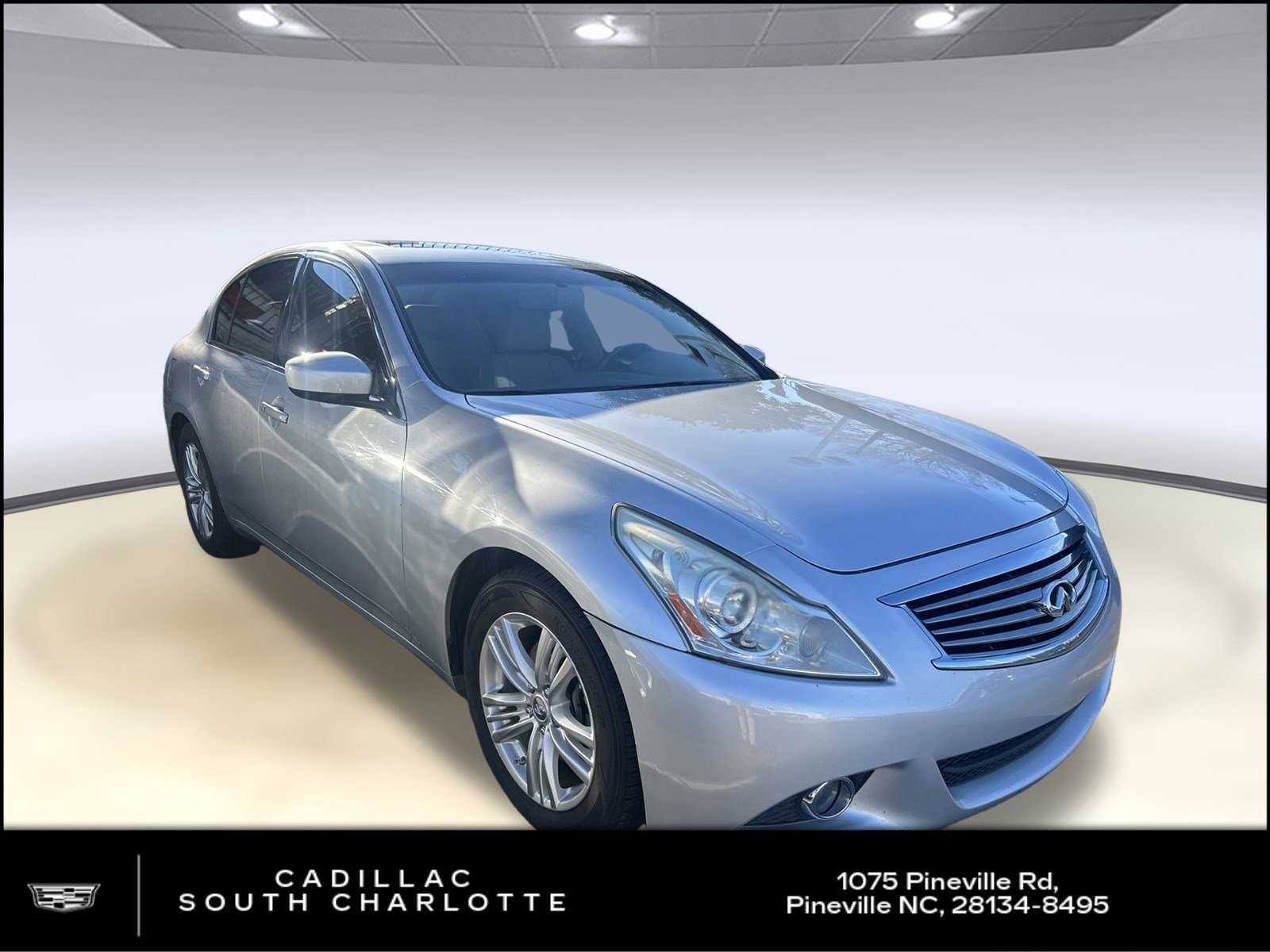 2010 INFINITI G Sedan 37 Journey's photo