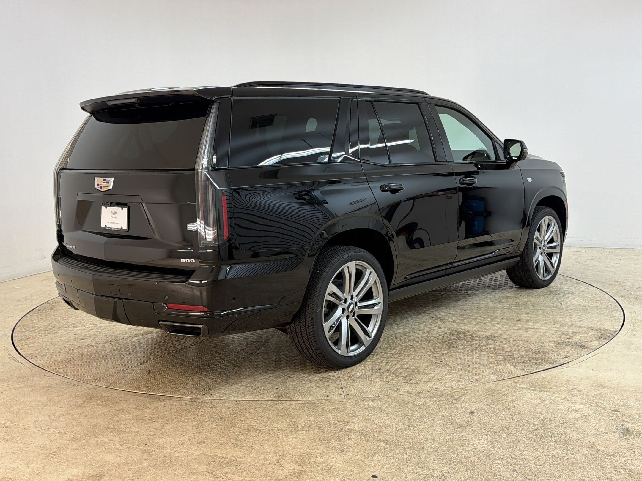 2026 Cadillac Escalade Sport - Photo 9
