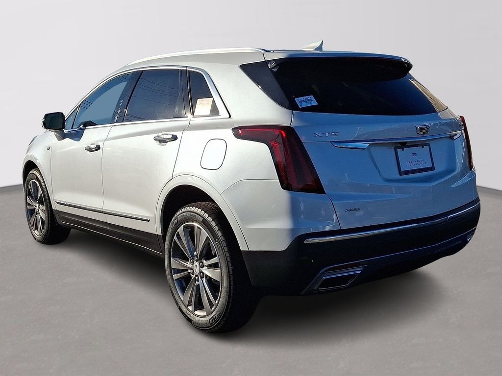 New 2025 CADILLAC XT5 Premium Luxury SUV