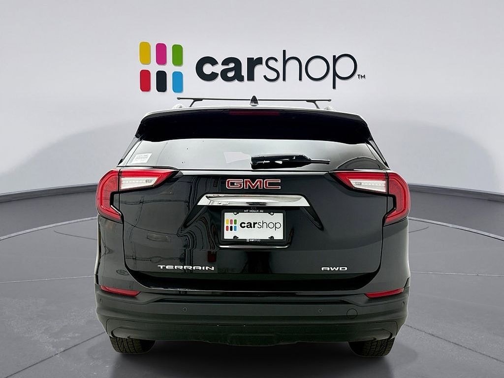 Used 2023 GMC Terrain SLE SUV