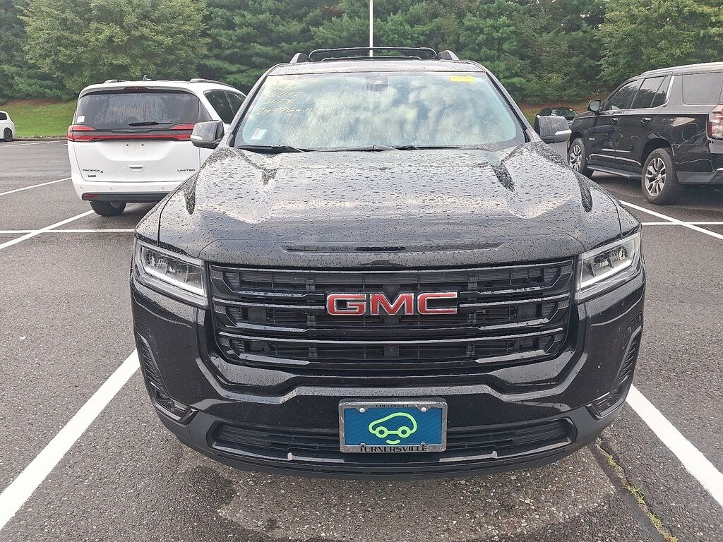 Used 2023 GMC Acadia SLT SUV