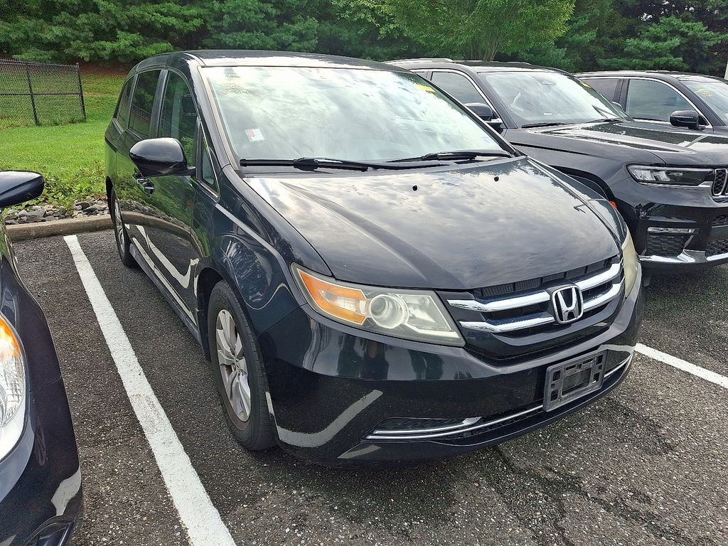 Used 2017 Honda Odyssey SE Van
