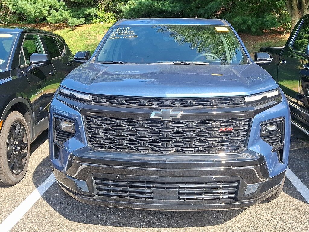 Certified 2026 Chevrolet Traverse RS SUV