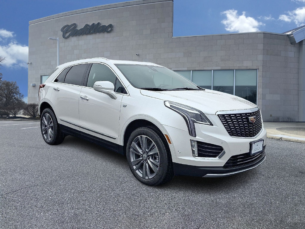 New 2026 CADILLAC XT5 Premium Luxury SUV