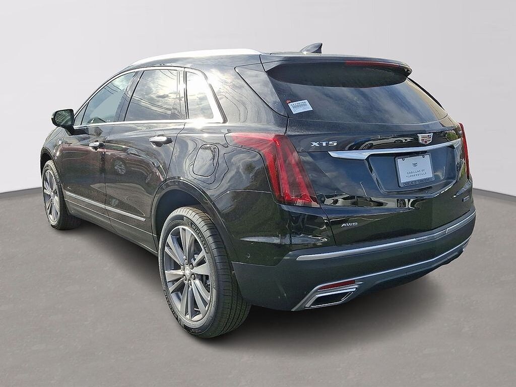 Used 2025 CADILLAC XT5 Premium Luxury SUV