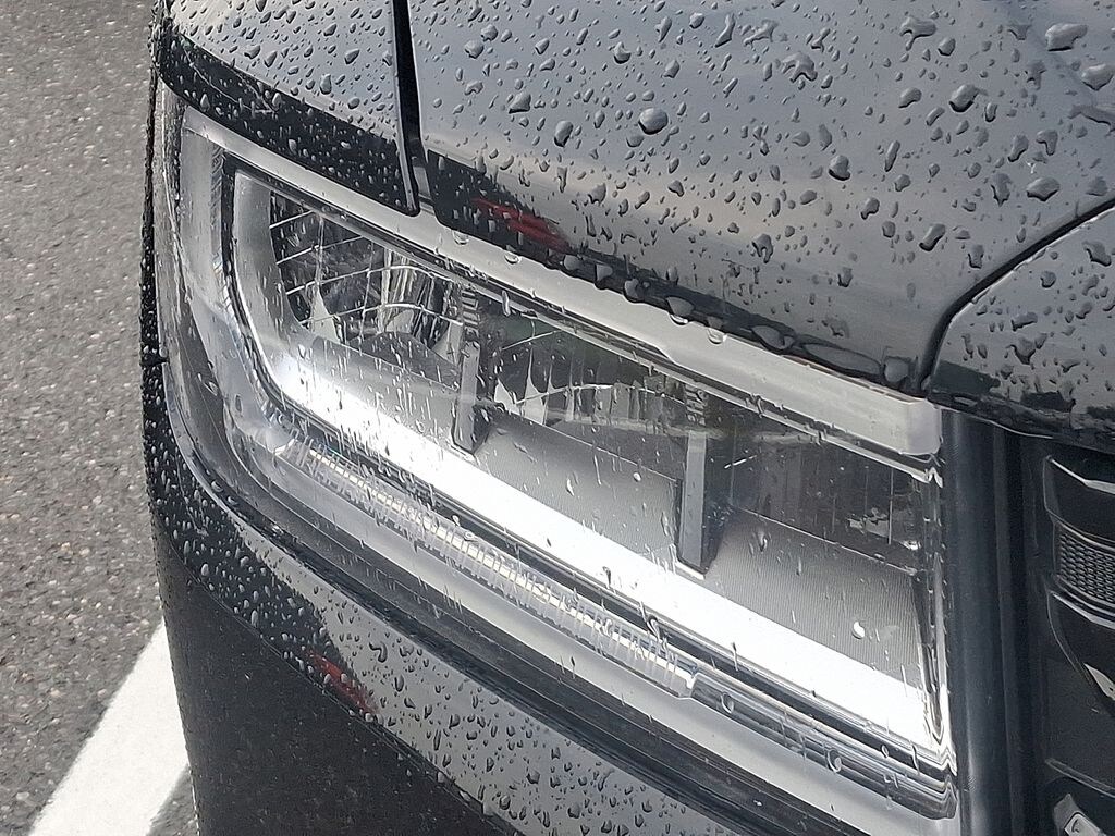 Used 2023 GMC Acadia SLT SUV
