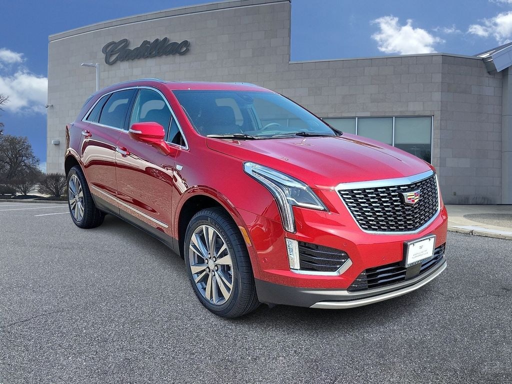 New 2025 CADILLAC XT5 Premium Luxury SUV