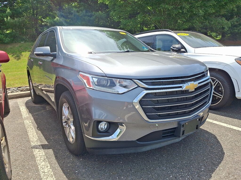 Used 2020 Chevrolet Traverse LT Leather SUV
