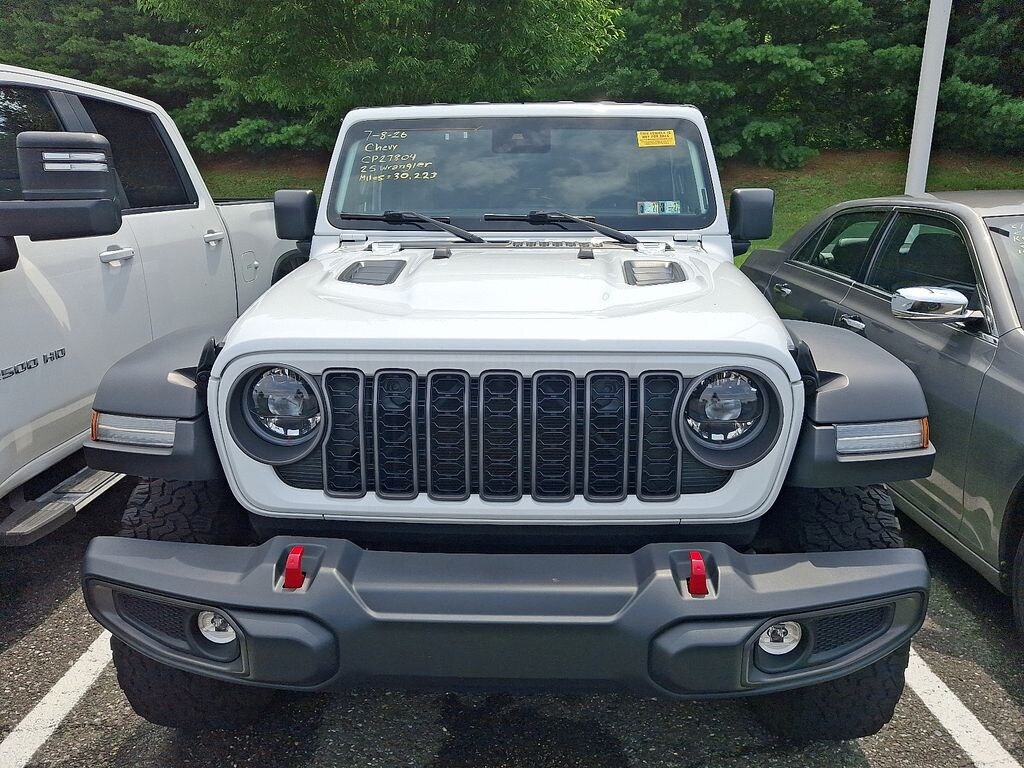 Used 2025 Jeep Wrangler Rubicon SUV