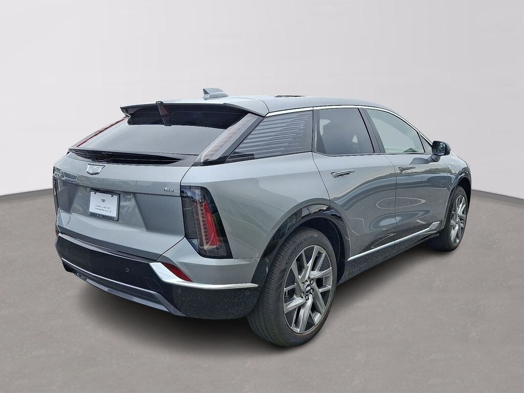 New 2027 CADILLAC OPTIQ Luxury SUV