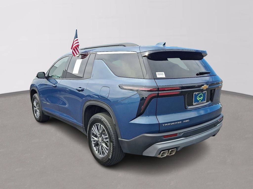 Certified 2026 Chevrolet Traverse LT SUV